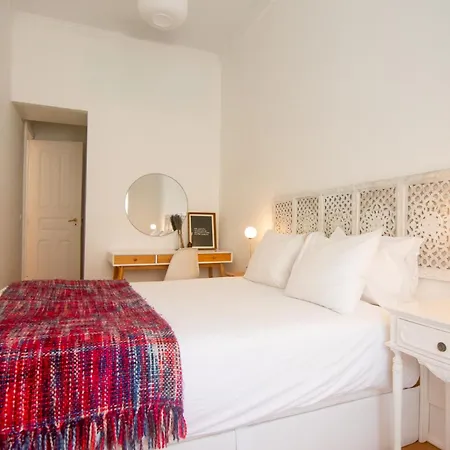 Bright Riverside Home - Ac - Alcantara Lisbon