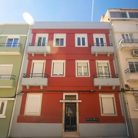 Bright Riverside Home - Ac - Alcantara Apartment Lisbon