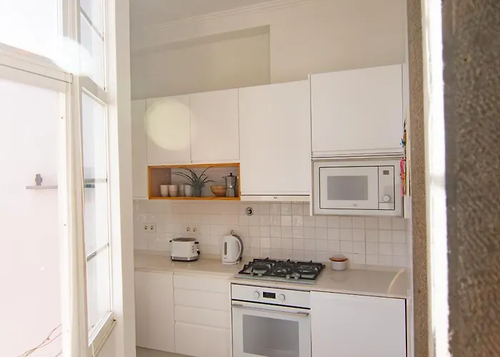 Appartement Artist's Retreat Near The Riverside With Ac