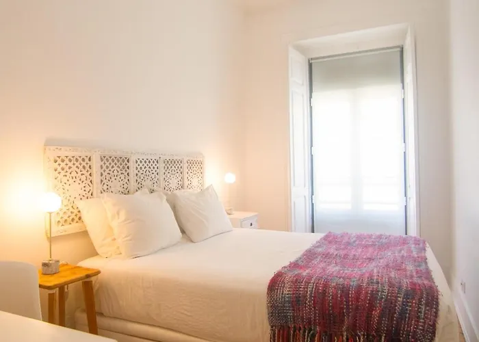 Appartement Artist's Retreat Near The Riverside With Ac *